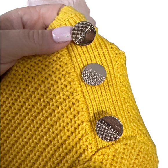 Ted Baker yellow sweater in size 3 (equivalent to size 8). EUC. Beautiful - Picture 10 of 15